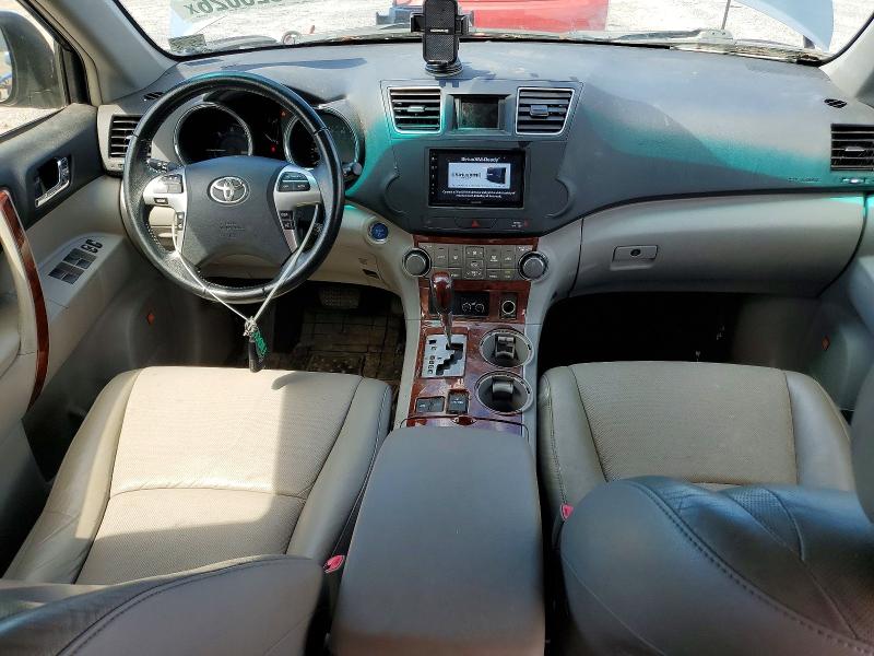 2012 Toyota Highlander VIN JTEDC3EHXC2010323 COPART salvage auction — WATER/FLOOD, Va - Cert Of Title-Salvage Water, sold $3,400 on 2026-07-15 (photo 8)