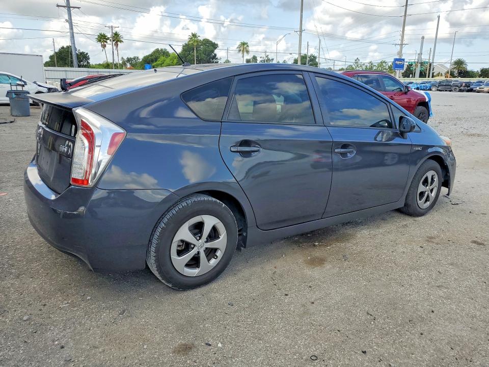 2013 Toyota VIN JTDKN3DU6D5621891 COPART salvage auction — SIDE, Fl - Cert Of Title Slvg Rebuildable, sold $1,700 on 2026-07-07 (photo 3)