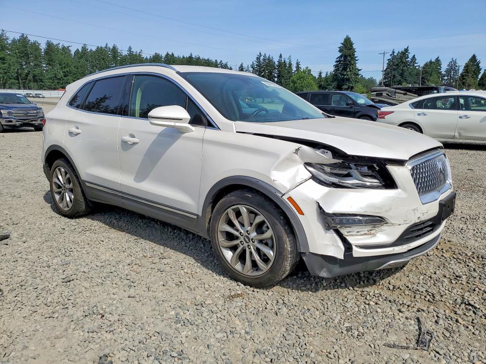 2019 Lincoln VIN 5LMCJ2D96KUL42930 COPART salvage auction — FRONT END, WA - BILL OF SALE, sold $125 on 2026-07-24 (photo 4)