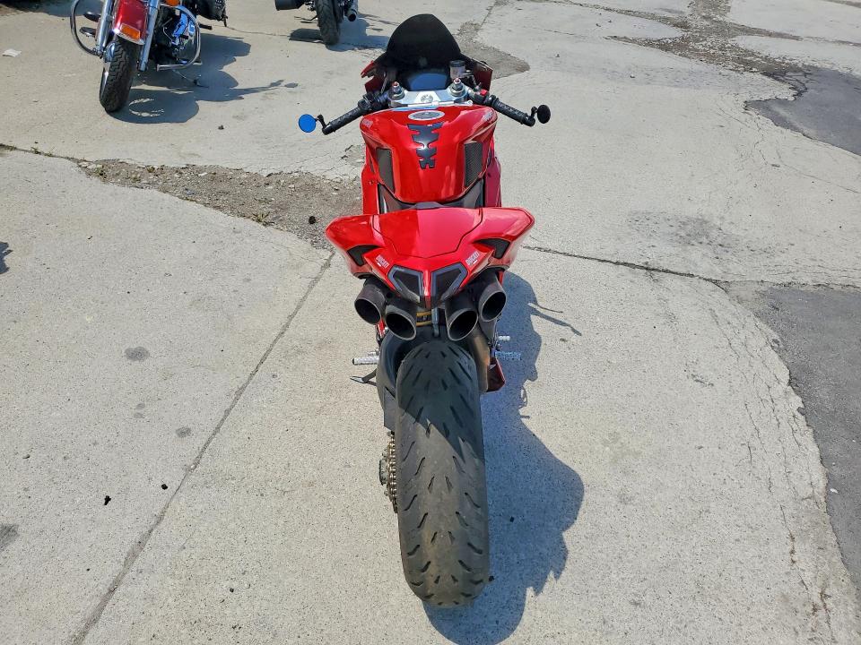 2010 Ducati 1198 VIN ZDM1XBLW9AB026490 COPART salvage auction — FRONT END, Mi - Certificate Of Title, sold $3,650 on 2026-07-21 (photo 4)