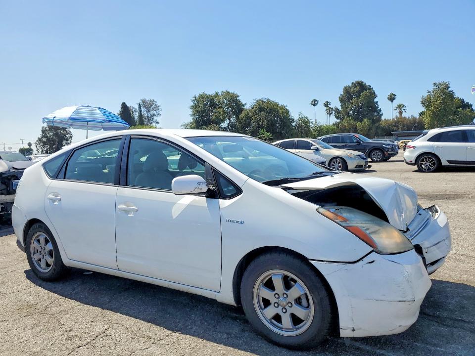 2009 Toyota Prius VIN JTDKB20UX97837618 COPART salvage auction — FRONT END, CA - SALVAGE CERTIFICATE, sold $800 on 2026-07-28 (photo 4)