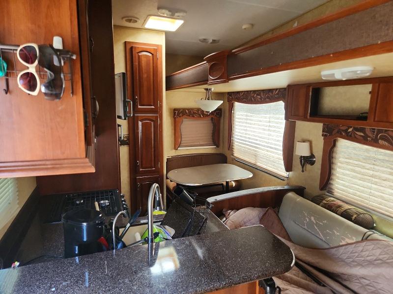 2012 Foresriver VIN 5ZT3CS1B8CB111192 COPART salvage auction — SIDE, TX - SALVAGE VEHICLE TITLE, sold $875 on 2026-07-23 (photo 6)