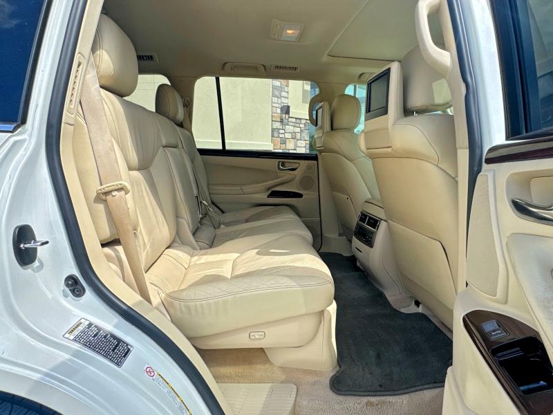 2013 Lexus Lx 570 VIN JTJHY7AX8D4100357 COPART salvage auction — NORMAL WEAR, LA - CERTIFICATE OF TITLE (P), sold $20,500 on 2026-07-21 (photo 6)