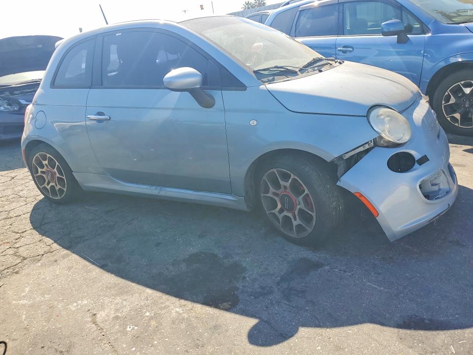 2013 Fiat 500 VIN 3C3CFFBR4DT573572 COPART salvage auction — FRONT END, Mt - Dis/Dlr/Exp Only Clean Title, sold $250 on 2026-07-27 (photo 4)