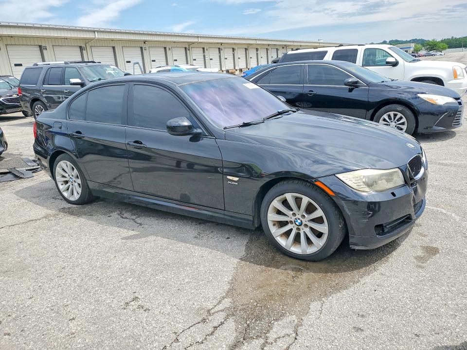 2011 BMW 3 series VIN WBAPK5G53BNN26374 COPART salvage auction — FRONT END, KY - CERTIFICATE OF TITLE, sold $775 on 2026-07-30 (photo 4)