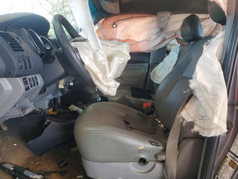 2015 Toyota Tacoma VIN 5TFLU4EN4FX122129 COPART salvage auction — ROLLOVER, Ga - Cert Of Title-Salvage, sold $850 on 2026-07-30 (photo 7)