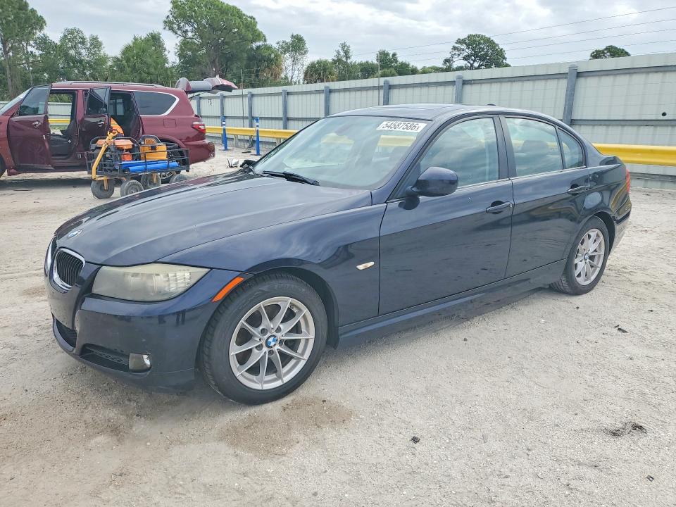 2010 BMW 3er VIN WBAPH7G51ANM51490 COPART salvage auction — SIDE, Fl - Cert Of Title Slvg Rebuildable, sold $100 on 2026-07-29 (photo 1)