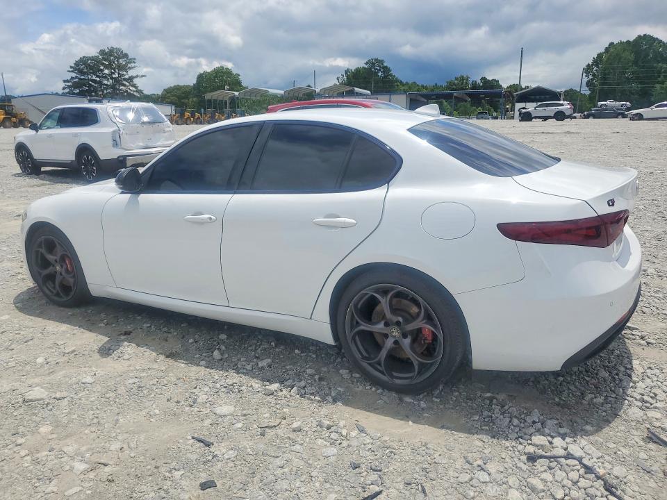 2019 Alfa romeo Giulia VIN ZARFANAN0K7599710 COPART salvage auction — MINOR DENT/SCRATCHES, Az - Cert Of Title - Salvage, sold $8,000 on 2026-07-15 (photo 2)