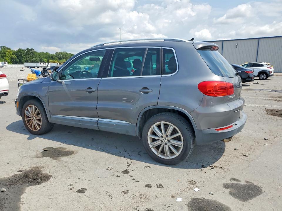 2015 Volkswagen Tiguan VIN WVGAV7AX7FW516013 COPART salvage auction — MECHANICAL, Fl - Certificate Of Title, sold $1,350 on 2026-07-06 (photo 2)
