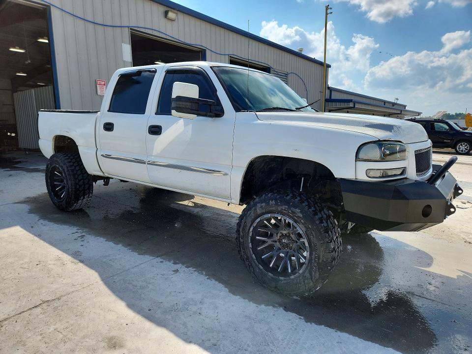 2006 Gmc SIERRA VIN 2GTEK13T961198117 COPART salvage auction — NORMAL WEAR, Va - Certificate Of Title, sold $900 on 2026-07-09 (photo 4)