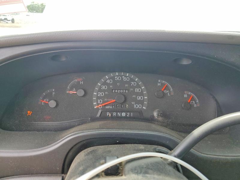 2000 Ford E 250 VIN 1FTNE24L7YHA50561 COPART salvage auction — REAR END, Ny - Mv-907A Salvage Certificate, sold $400 on 2026-07-08 (photo 9)