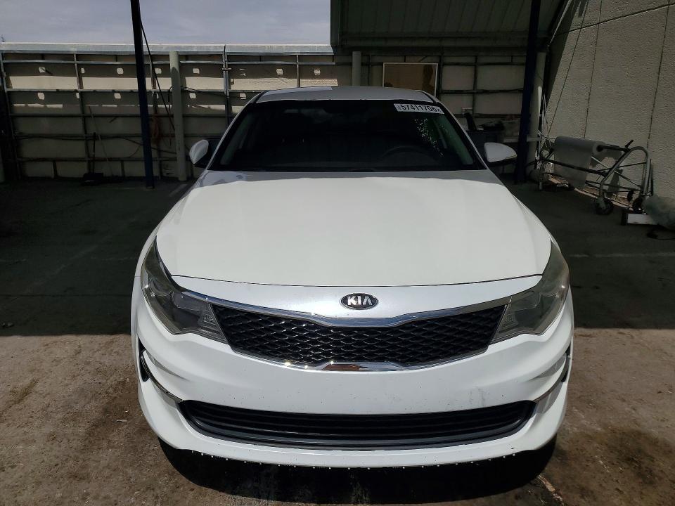 2016 Kia Optima VIN KNAGT4L3XG5072983 COPART salvage auction — HAIL, Nm - Certificate Of Title, sold $750 on 2026-07-02 (photo 5)