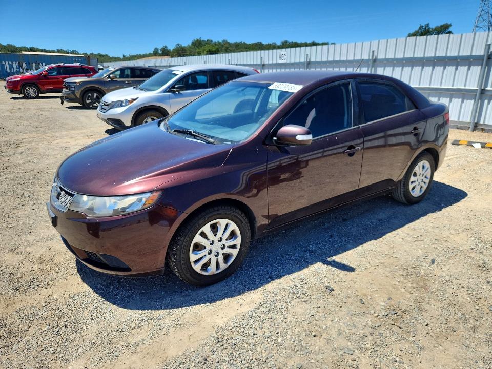 2010 Kia Forte VIN KNAFU4A23A5098948 COPART salvage auction — MINOR DENT/SCRATCHES, Ca - Dis/Dlr/Exp Only Clean Title, sold $700 on 2026-07-06 (photo 1)