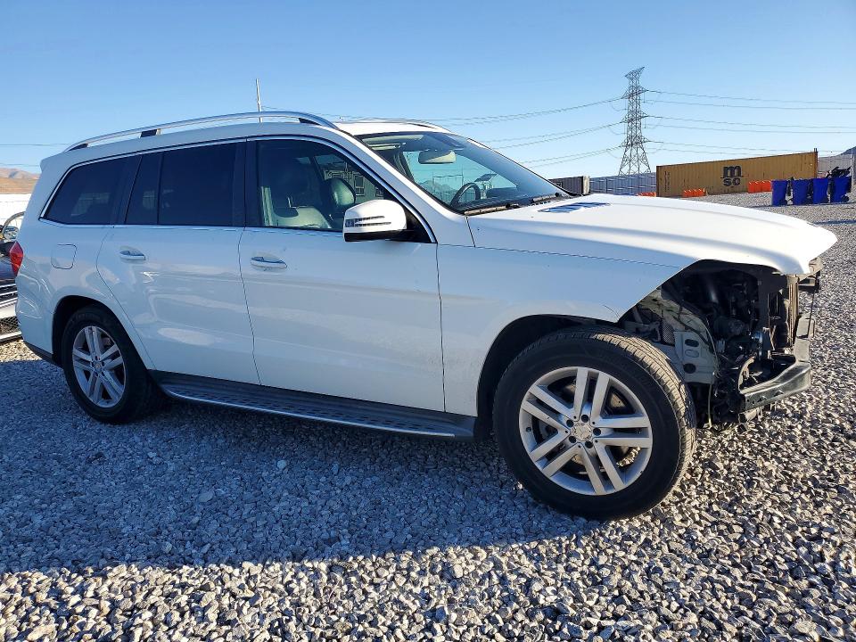 2014 Mercedes-benz VIN 4JGDF7CE6EA306164 COPART salvage auction — FRONT END, Nv - Salvage Title, sold $3,350 on 2026-07-29 (photo 4)