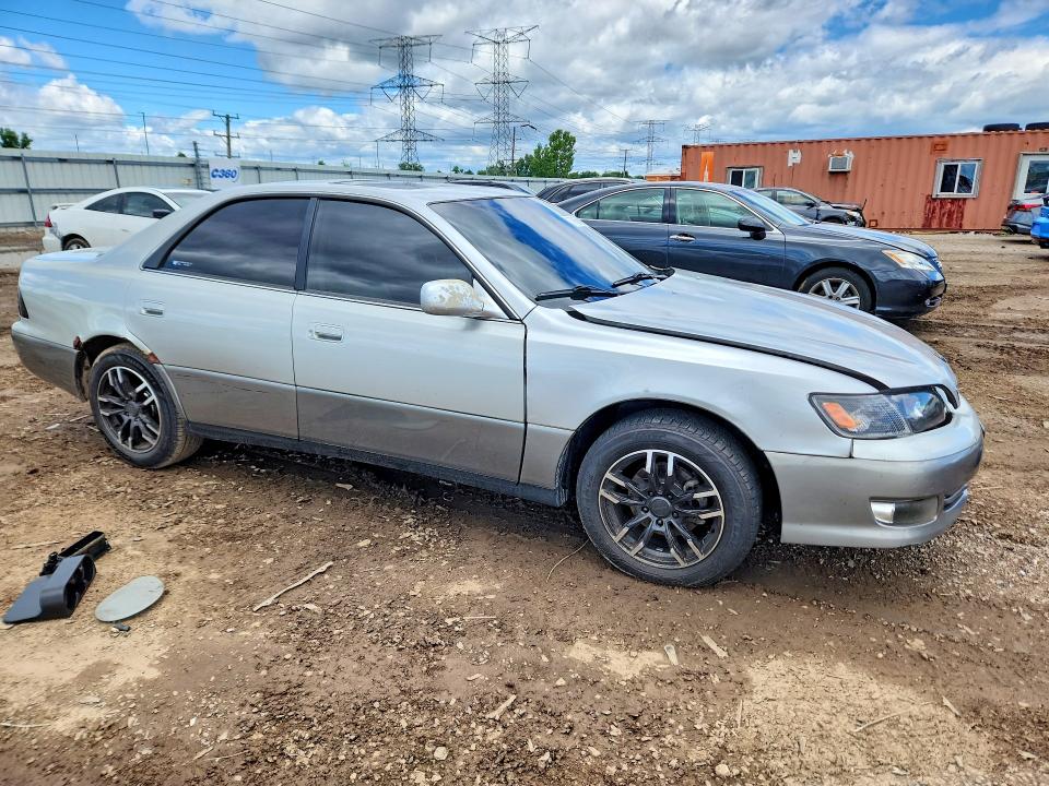 2001 Lexus ES VIN JT8BF28G510297464 COPART salvage auction — FRONT END, Il - Salvage Certificate, sold $275 on 2026-07-16 (photo 4)