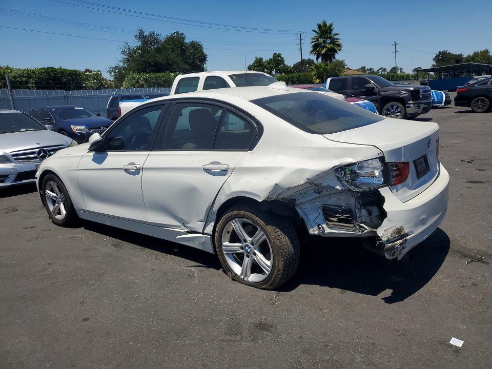 2013 BMW 3 series VIN WBA3B1C54DF462369 COPART salvage auction — REAR END, CA - SALVAGE CERTIFICATE, sold $500 on 2026-08-06 (photo 2)