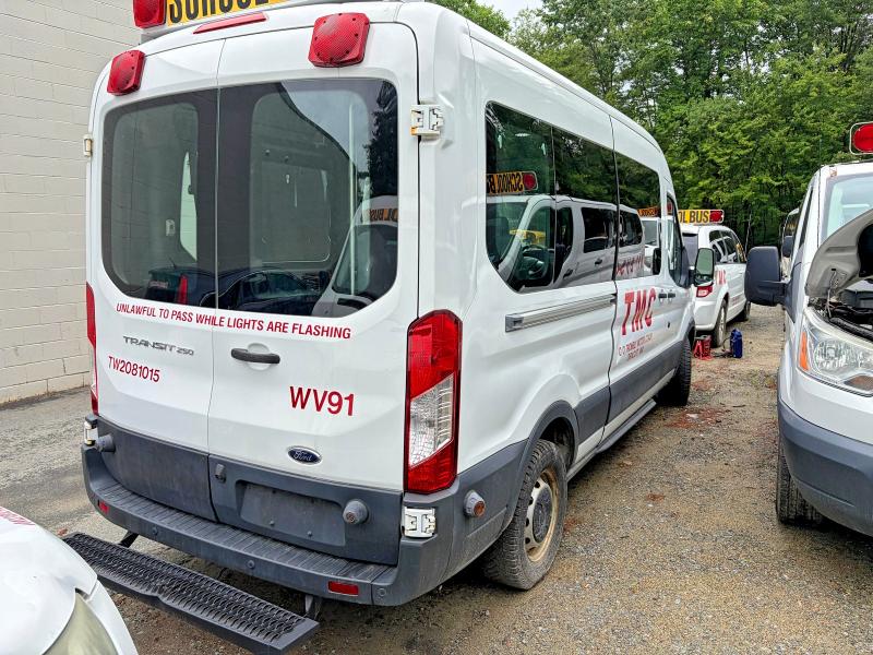 2015 Ford Transit VIN 1FBZX2ZM0FKA38754 COPART salvage auction — NORMAL WEAR, MA - CERTIFICATE OF TITLE (P), sold $525 on 2026-07-02 (photo 4)