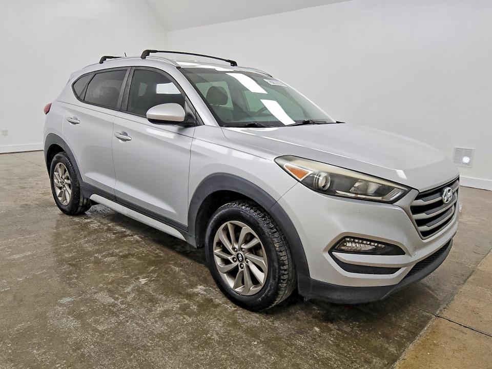 2017 Hyundai Tucson VIN KM8J33A43HU398545 COPART salvage auction — MECHANICAL, Ga - Certificate Of Title, sold $2,350 on 2026-07-16 (photo 4)