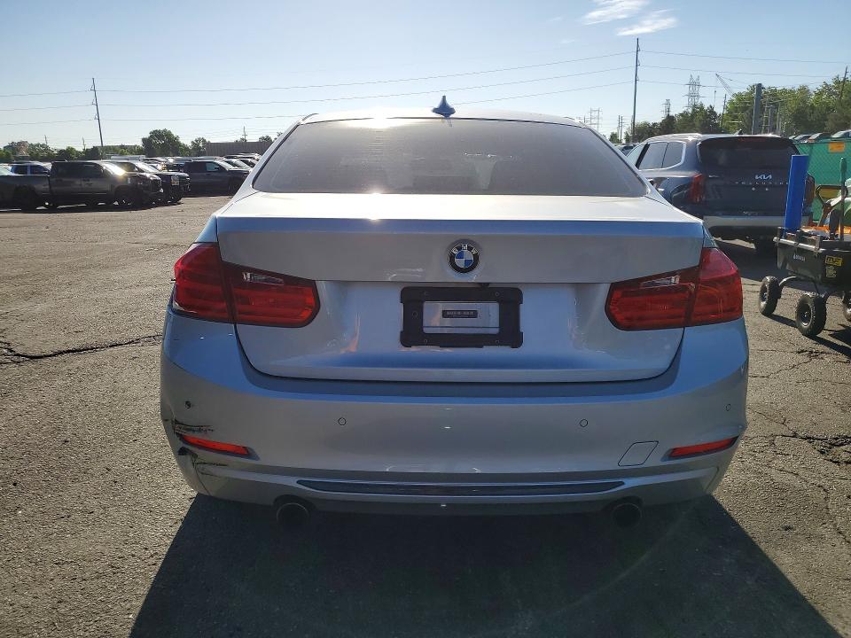 2013 BMW 1er VIN WBA3F9C55DF145283 COPART salvage auction — MINOR DENT/SCRATCHES, Co - Public - Salvage Title, sold $1,750 on 2026-07-16 (photo 6)