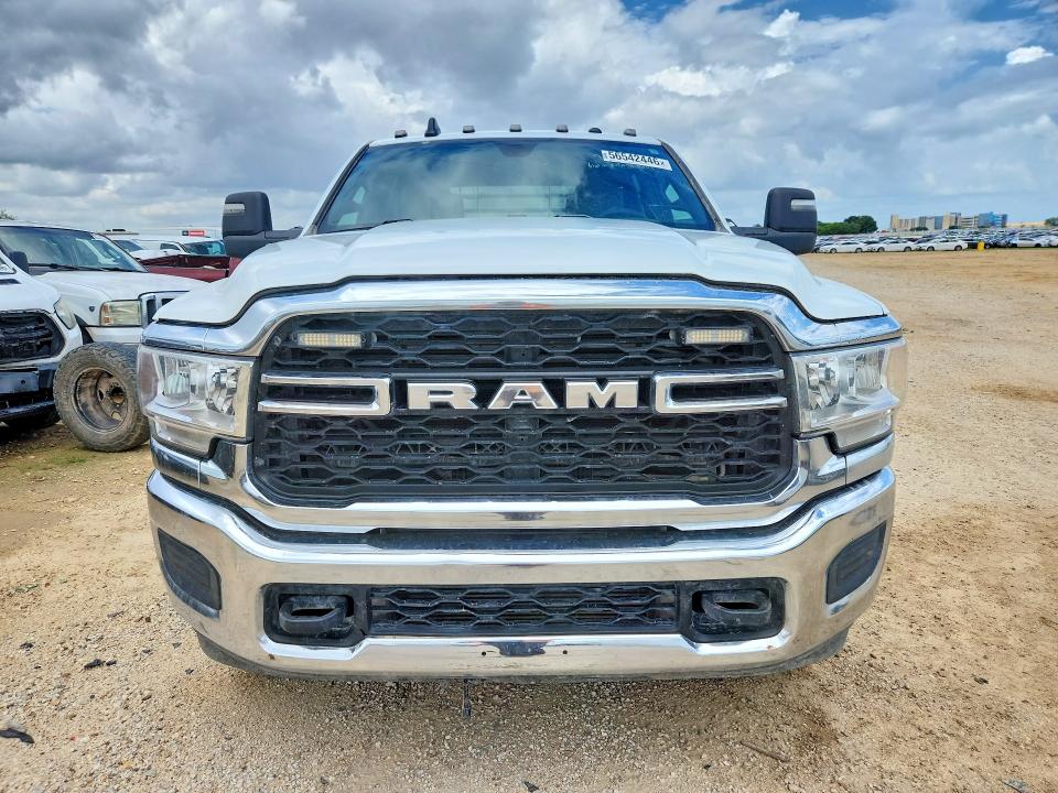 2024 Ram 2500 VIN 3C6UR5HL2RG127464 COPART salvage auction — MINOR DENT/SCRATCHES, Fl - Certificate Of Title (P), sold $22,300 on 2026-07-30 (photo 5)