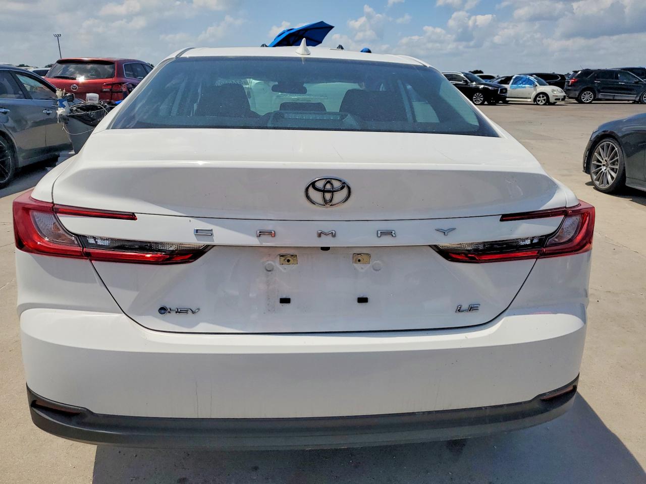 2025 Toyota Camry VIN 4T1DAACK0SU565308 COPART salvage auction — Front End, TX - SALVAGE VEHICLE TITLE, sold $13,500 on 2026-07-09 (photo 6)