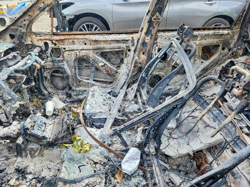 2023 Subaru Forester VIN JF2SKAJC8PH482411 COPART salvage auction — BURN, MD - CERT OF SALVAGE > 75% DAMAGE, sold $200 on 2026-07-17 (photo 7)