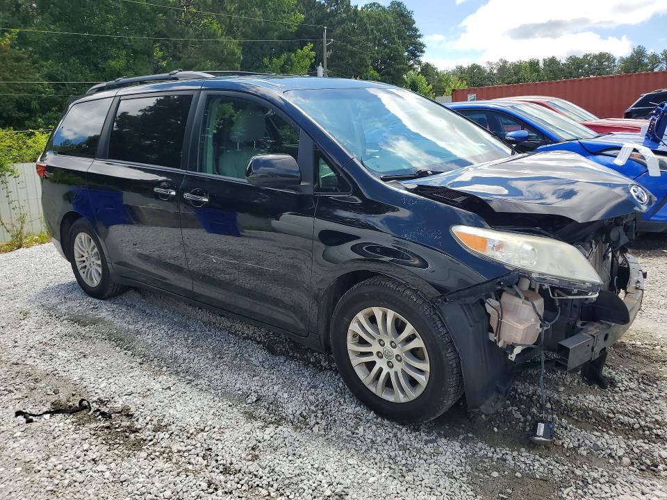 2017 Toyota VIN 5TDYZ3DC2HS900857 COPART salvage auction — FRONT END, GA - CERT OF TITLE-SALVAGE, sold $325 on 2026-07-27 (photo 4)