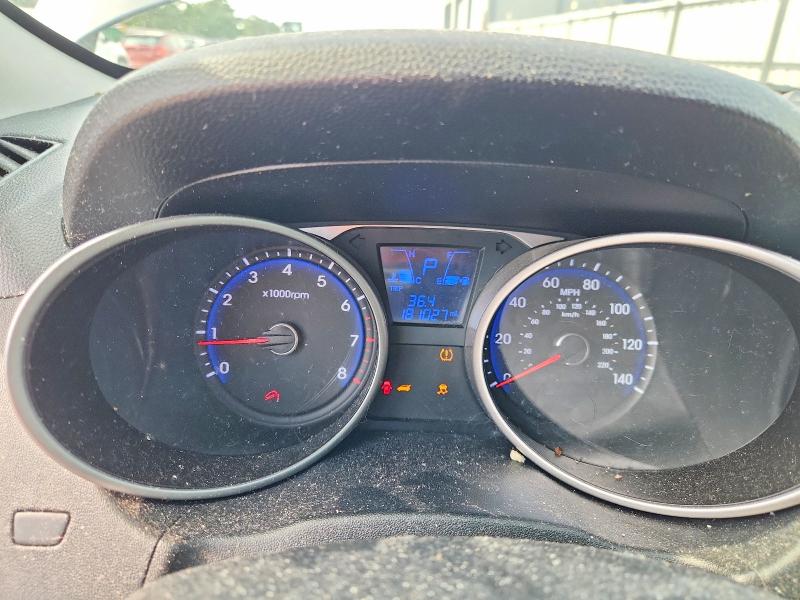 2015 Hyundai Tucson VIN KM8JU3AG4FU054923 COPART salvage auction — SIDE, Fl - Cert Of Title Slvg Rebuildable, sold $650 on 2026-07-13 (photo 9)