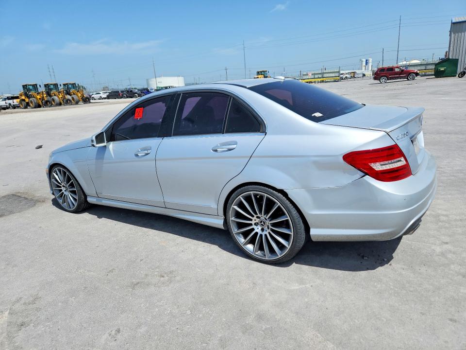 2012 Mercedes-benz VIN WDDGF4HBXCR237773 COPART salvage auction — WATER/FLOOD, Ok - Cert Of Title-Flood Damaged, sold $425 on 2026-08-05 (photo 2)