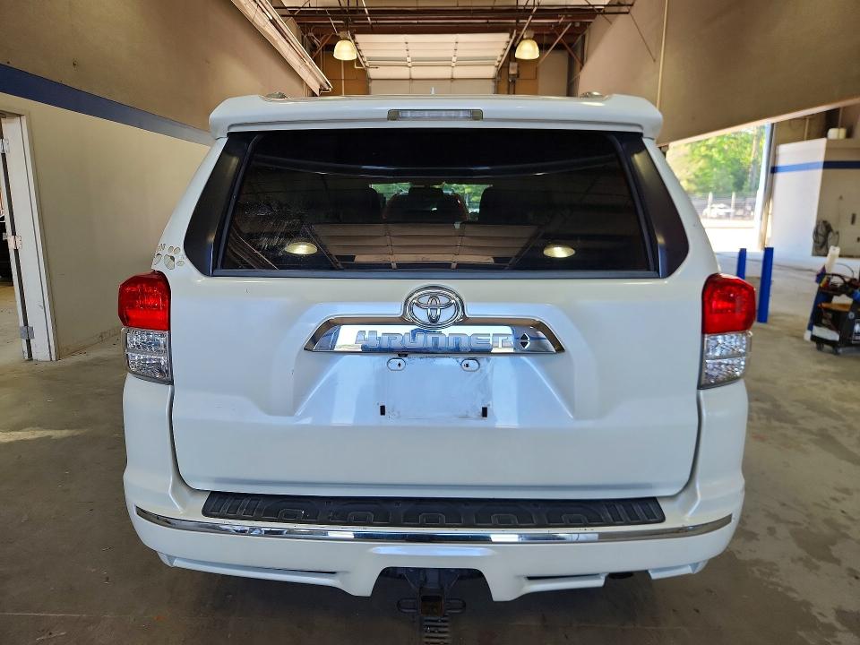 2013 Toyota VIN JTEZU5JR7D5064403 COPART salvage auction — FRONT END, VA - CERT OF TITLE - SALVAGE, sold $6,900 on 2026-07-02 (photo 6)