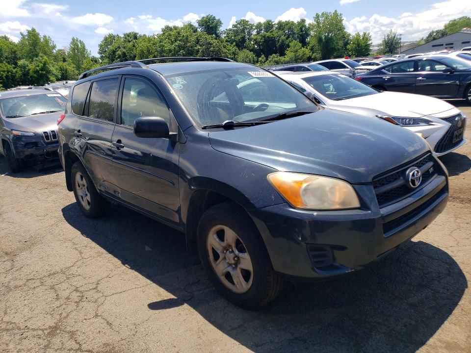 2009 Toyota Rav 4 VIN JTMBK35V395084145 COPART salvage auction — SIDE, CT - CERT OF TITLE-SALVAGE, sold $1,050 on 2026-07-31 (photo 4)