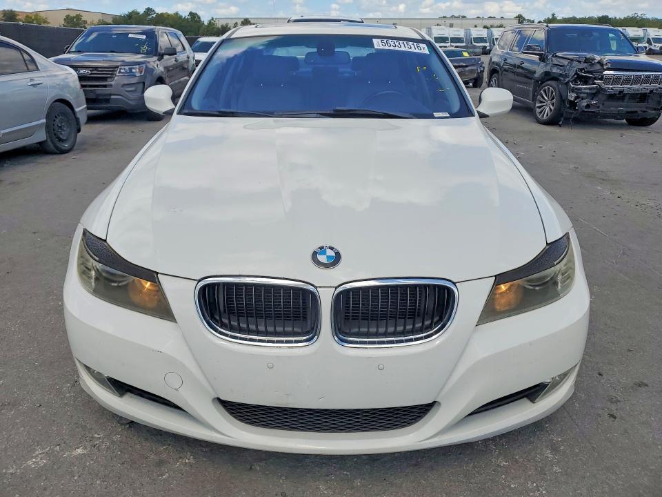 2011 BMW 3 series VIN WBAPH7C54BE674517 COPART salvage auction — MINOR DENT/SCRATCHES, Fl - Certificate Of Title (P), sold $375 on 2026-07-16 (photo 5)