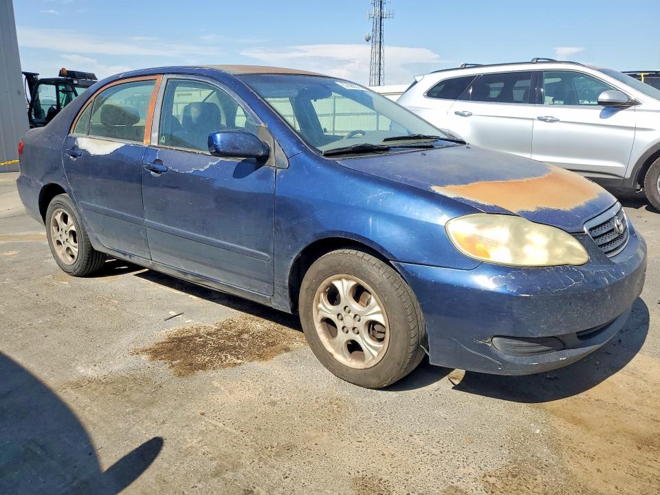 2005 Toyota Corolla VIN 1NXBR32E25Z386313 COPART salvage auction — MECHANICAL, Ca - Dis/Dlr/Exp App For Dup Clean, sold $900 on 2026-07-30 (photo 4)