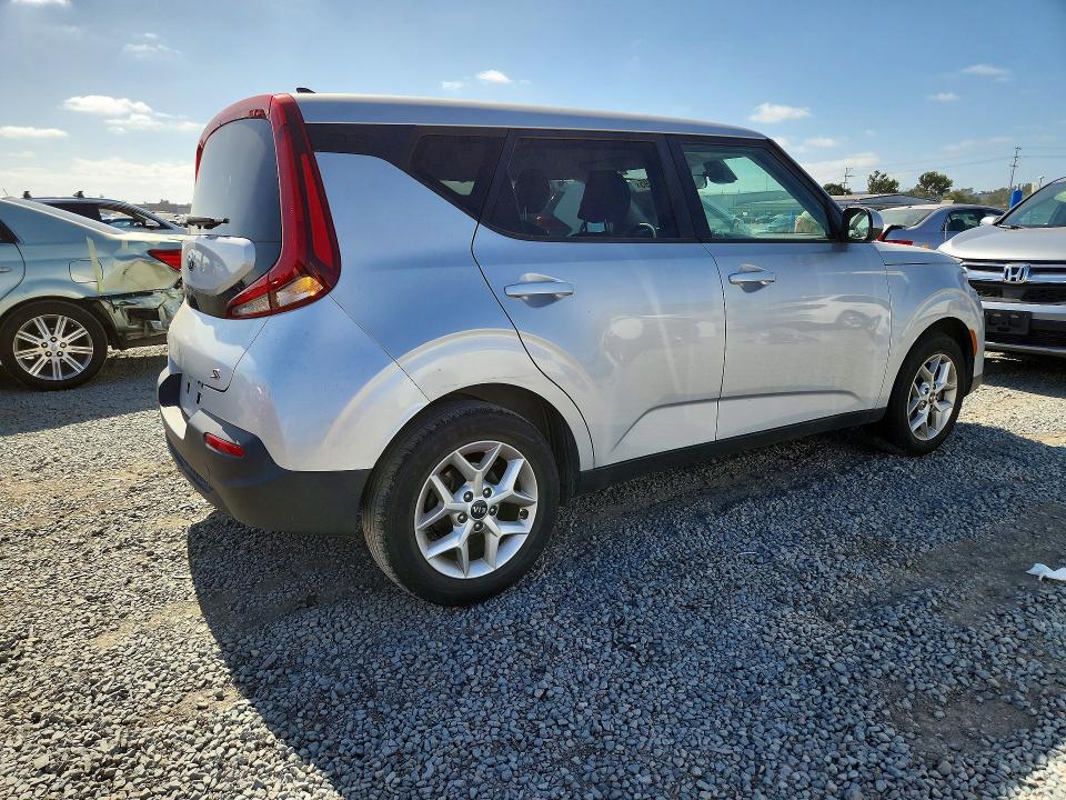 2020 Kia Soul VIN KNDJ23AU2L7061914 COPART salvage auction — SIDE, Ca - Salvage Certificate, sold $2,900 on 2026-07-28 (photo 3)