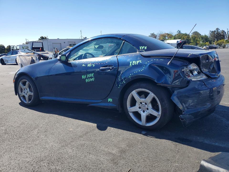 2005 Mercedes-benz Slk-class VIN WDBWK56F05F056455 COPART salvage auction — REAR END, Ca - Salvage Certificate, sold $500 on 2026-07-27 (photo 2)