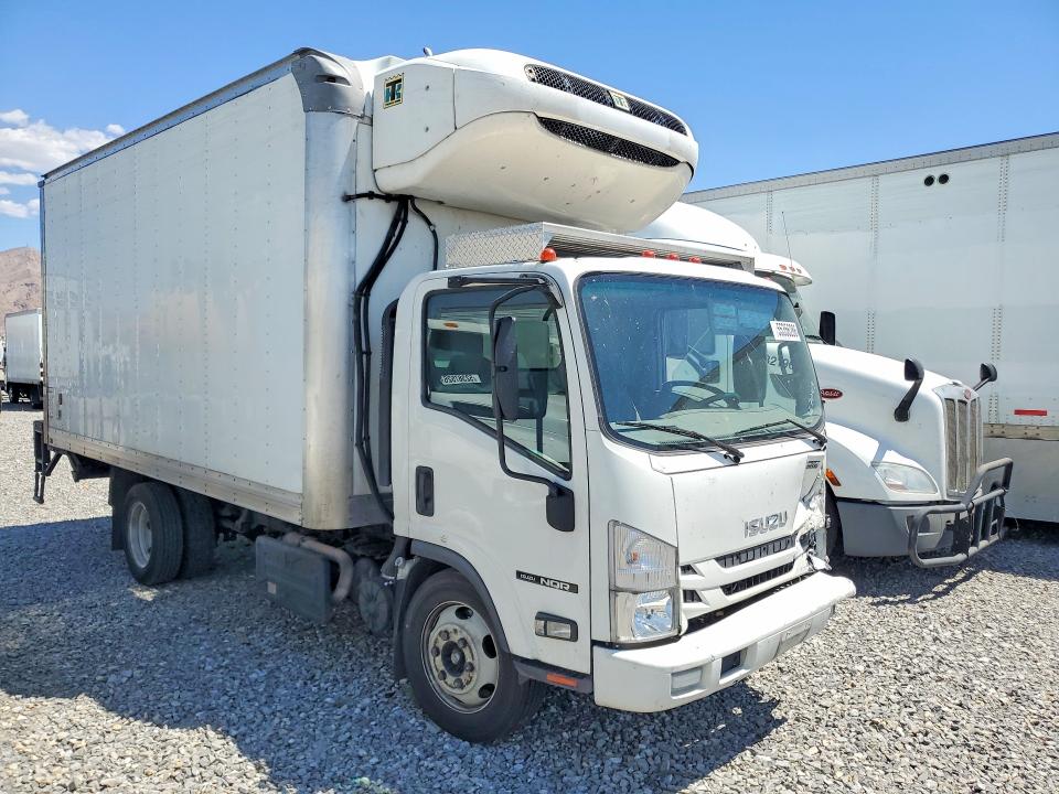 2020 Isuzu VIN JALE5W163L7901368 COPART salvage auction — FRONT END, Nv - Salvage Title, sold $7,400 on 2026-07-22 (photo 4)