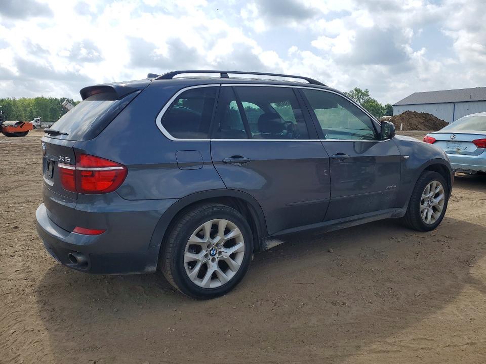 2013 BMW X5 VIN 5UXZV4C56DL993885 COPART salvage auction — HAIL, Oh - Cert Of Title-Salvage, sold $90 on 2026-07-27 (photo 3)