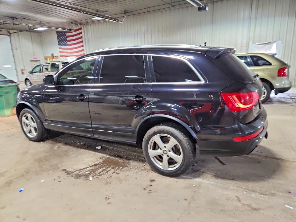 2011 Audi Q7 VIN WA1DGAFE2BD010511 COPART salvage auction — MINOR DENT/SCRATCHES, Wi - Certificate Of Title (P), sold $475 on 2026-07-27 (photo 2)
