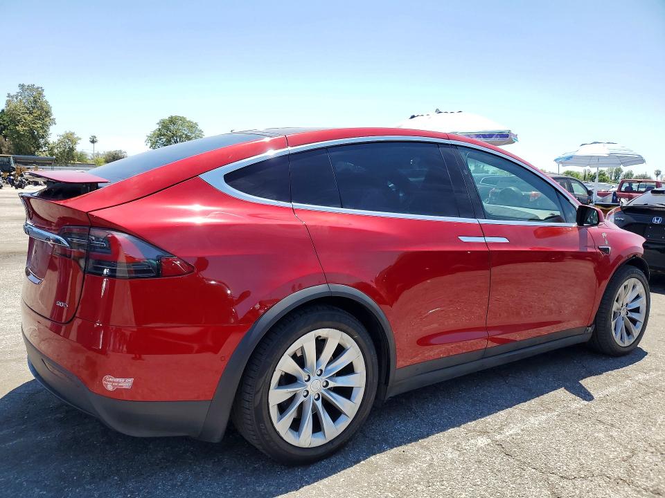 2017 Tesla Model x VIN 5YJXCBE27HF034851 COPART salvage auction — FRONT END, Ca - Salvage Certificate, sold $3,600 on 2026-07-28 (photo 3)