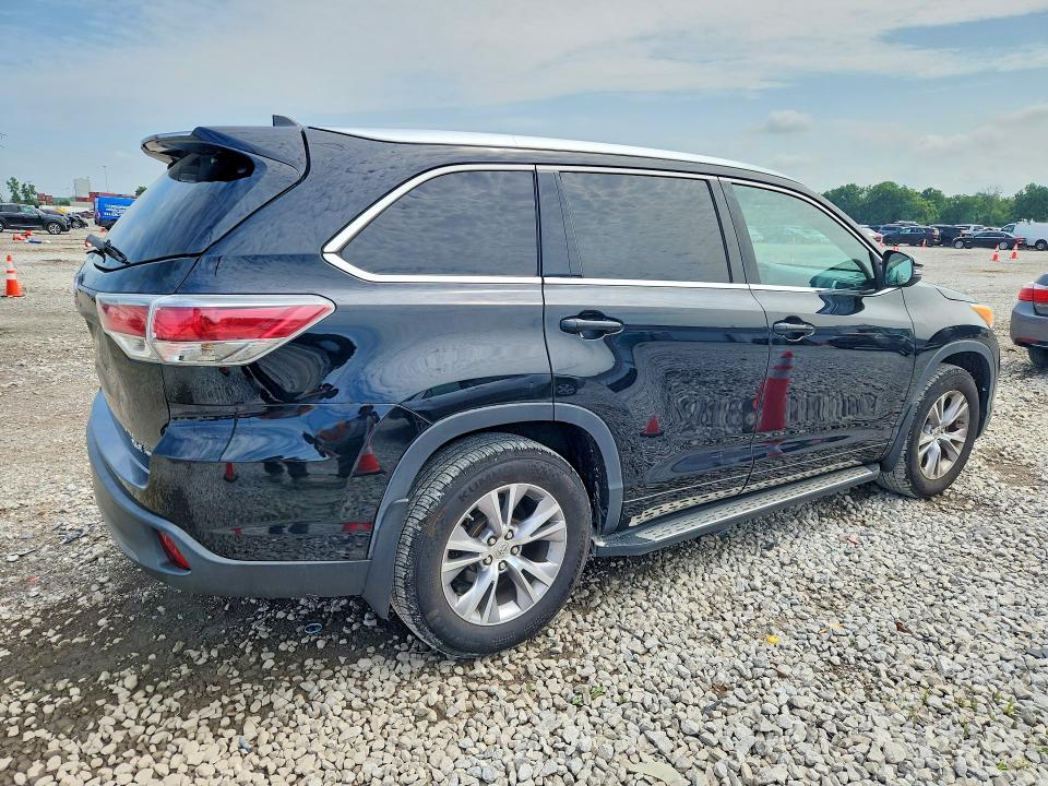 2014 Toyota Highlander VIN 5TDJKRFH6ES040118 COPART salvage auction — UNDERCARRIAGE, Oh - Certificate Of Title (P), sold $7,500 on 2026-07-21 (photo 3)
