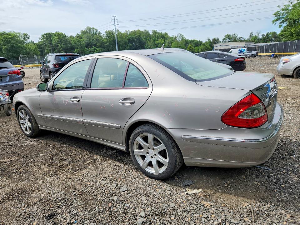 2008 Mercedes-benz E-klasse VIN WDBUF87X28B202614 COPART salvage auction — SIDE, Md - Cert Of Salvage > 75% Damage, sold $550 on 2026-07-31 (photo 2)