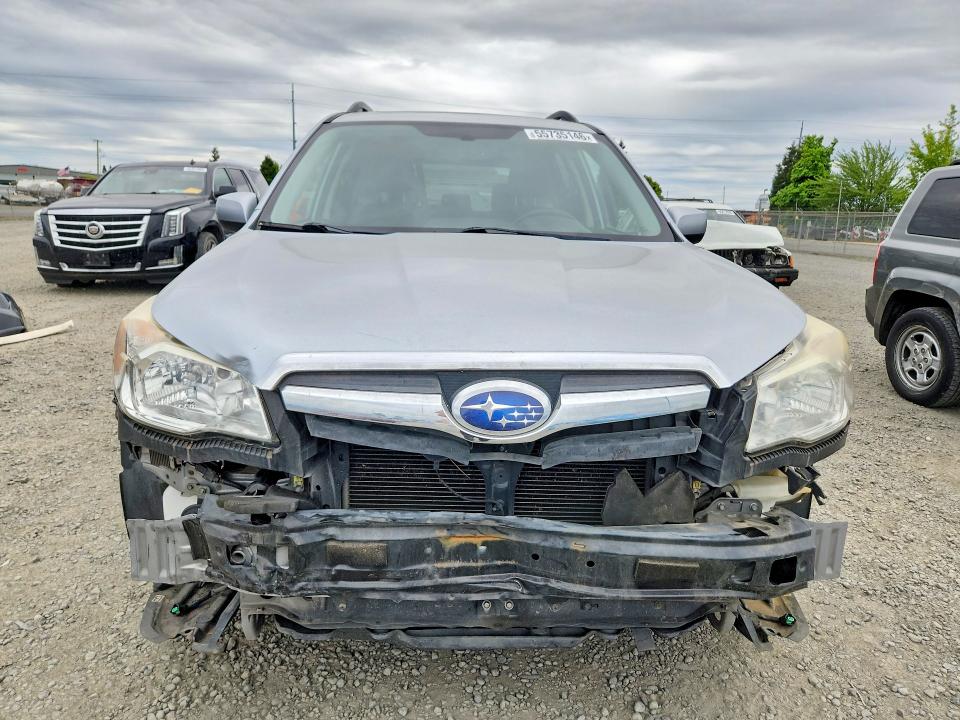2015 Subaru Forester VIN JF2SJAHC6FH468837 COPART salvage auction — FRONT END, Or - Salvage Title Certificate, sold $2,100 on 2026-07-07 (photo 5)