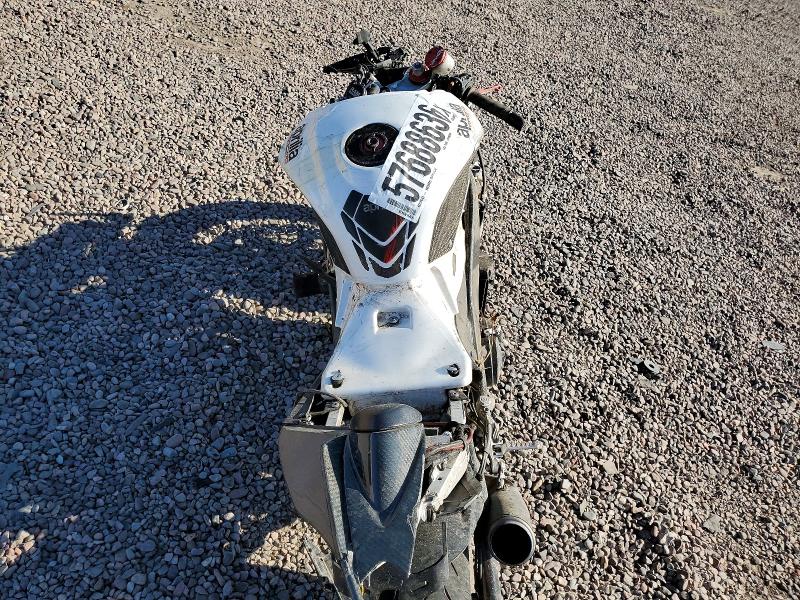 2010 Aprilia Rsv VIN ZD4RKC019AS000181 COPART salvage auction — FRONT END, Az - Cert Of Title - Salvage, sold $825 on 2026-08-13 (photo 6)