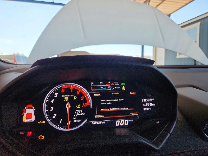 2018 Lamborghini Huracan VIN ZHWUC2ZF3JLA10432 COPART salvage auction — FRONT END, Az - Cert Of Title - Salvage, sold $154,000 on 2026-09-17 (photo 9)