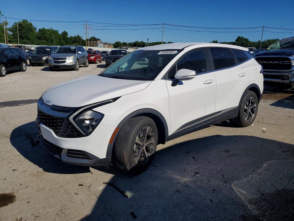 2023 Kia VIN 5XYK33AF0PG133656 COPART salvage auction — SIDE, KY - CERT OF TITLE-SALVAGE, sold $6,700 on 2026-07-08 (photo 1)