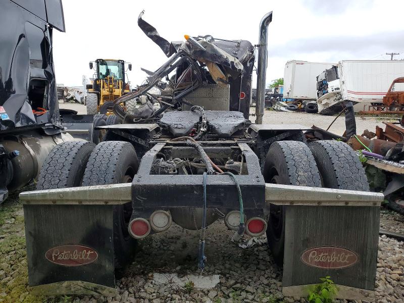 2001 Peterbilt 379 VIN 1XP5DB9XX1N563579 COPART salvage auction — ROLLOVER, KY - CERT OF TITLE-SALVAGE, sold $7,400 on 2026-09-10 (photo 6)