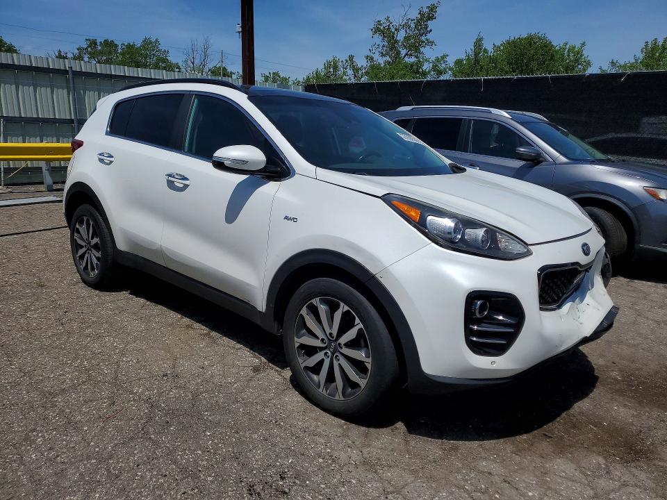 2018 Kia Sportage VIN KNDPNCAC7J7399492 COPART salvage auction — REAR END, Mi - Certificate Of Title, sold $1,100 on 2026-07-31 (photo 4)