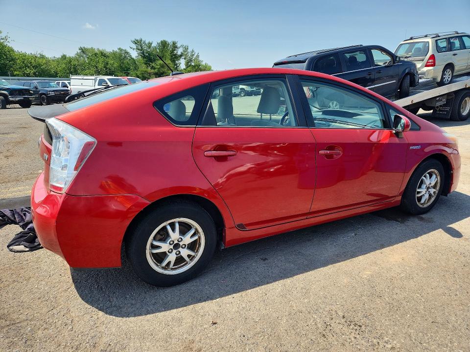 2011 Toyota Prius VIN JTDKN3DU0B1371732 COPART salvage auction — REAR END, Pa - Cert Of Title, sold $2,300 on 2026-07-31 (photo 3)