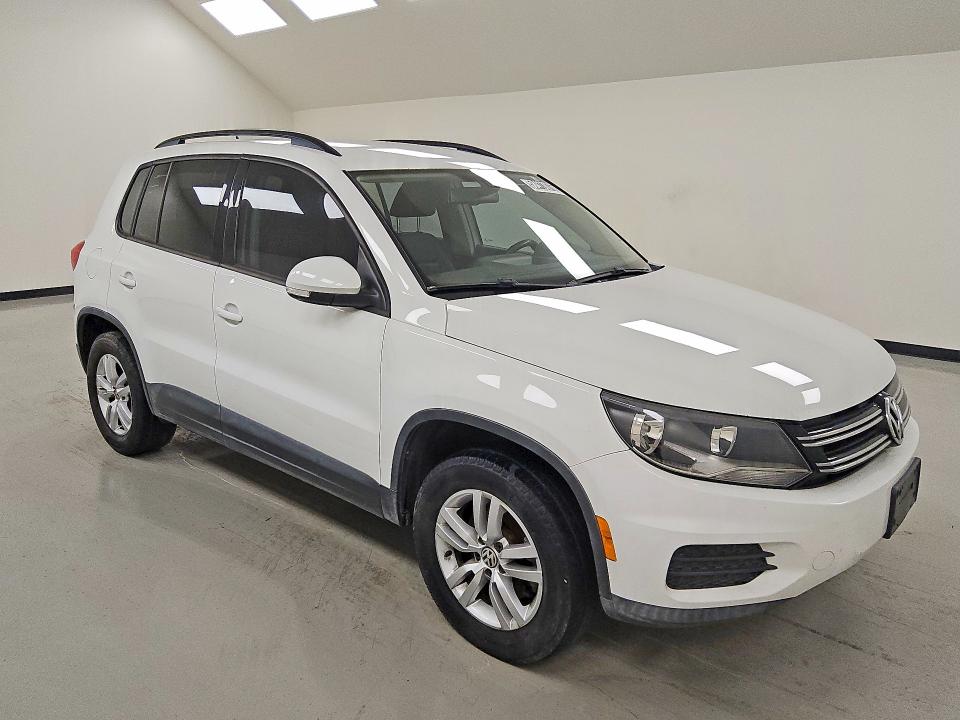 2016 Volkswagen Tiguan VIN WVGAV7AX4GW534714 COPART salvage auction — MECHANICAL, TX - CERTIFICATE OF TITLE, sold $475 on 2026-07-16 (photo 4)