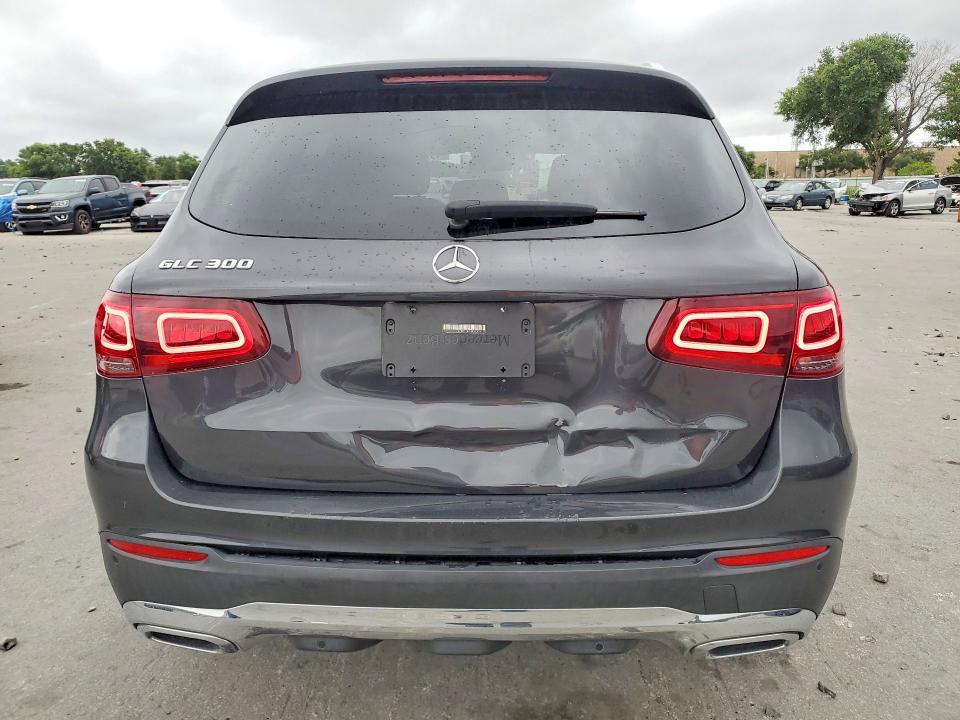2022 Mercedes-benz Glc VIN W1N0G8DB9NG104757 COPART salvage auction — REAR END, Fl - Cert Of Title Slvg Rebuildable, sold $16,400 on 2026-07-02 (photo 6)